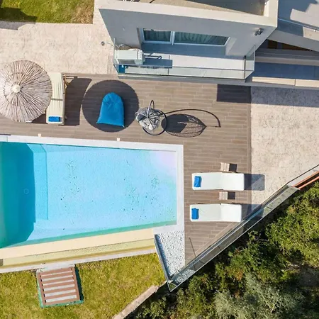 Greece Holidays Nikiana